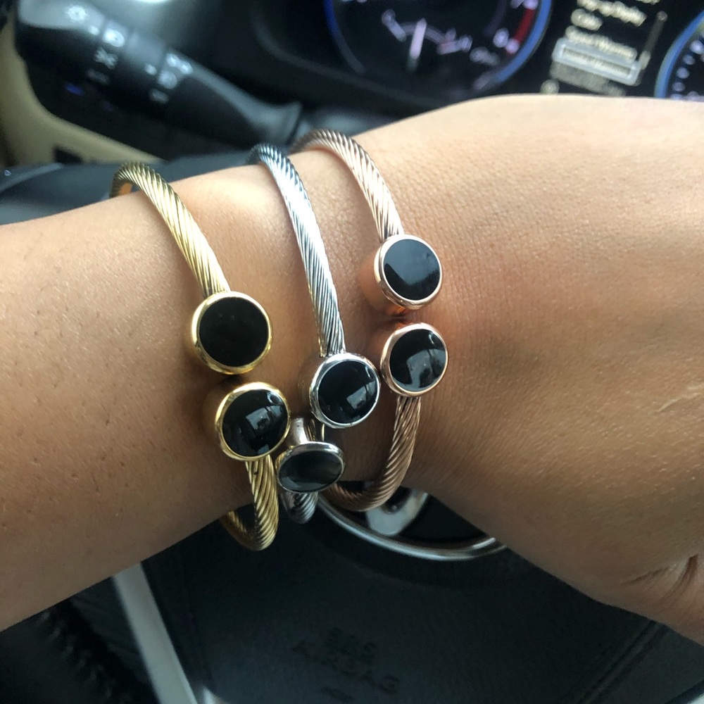 3 tone New bangle sold as a set.